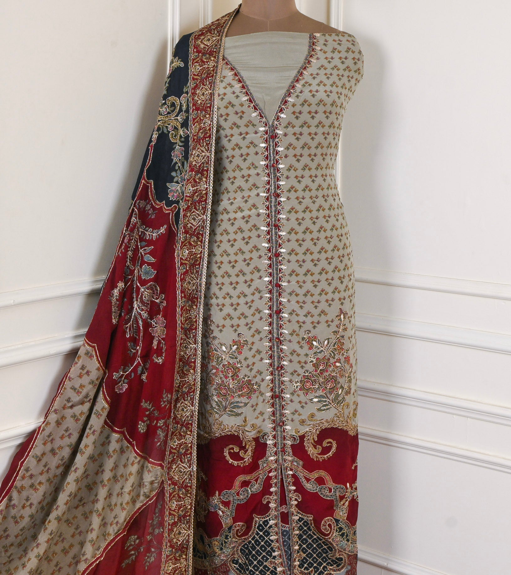 Crepe Beige Unstitched Suit