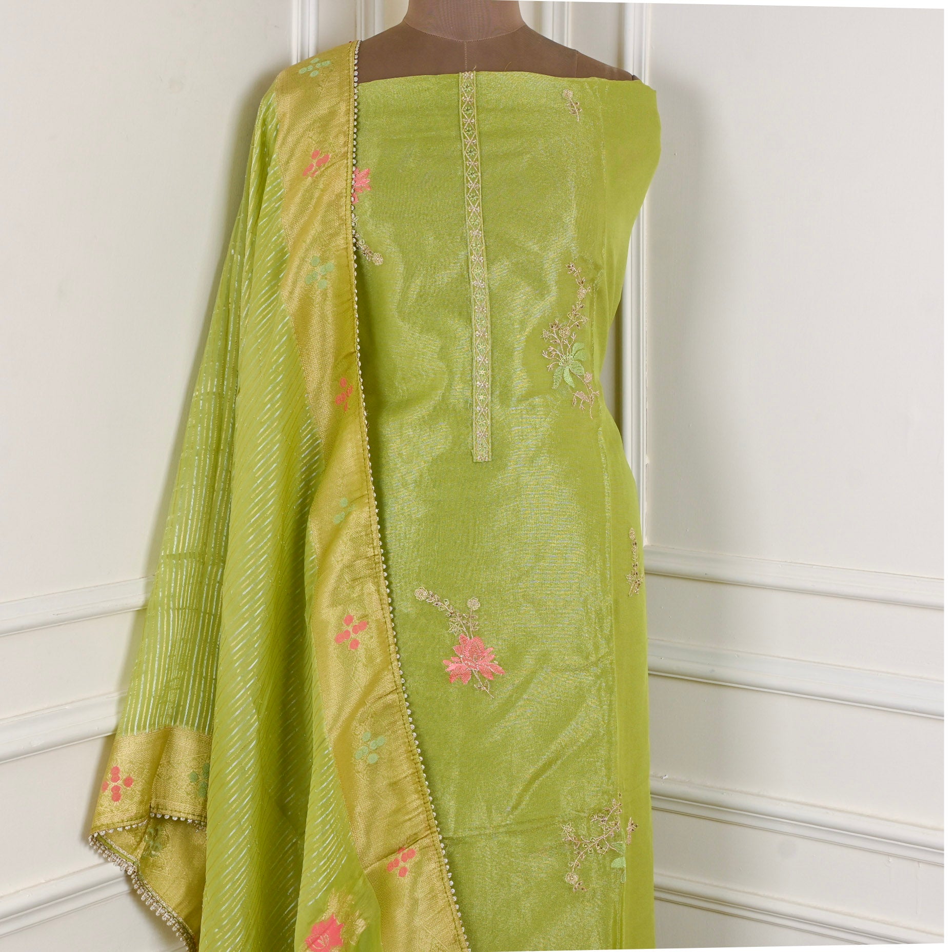 Shimmer Parrot Unstitched Suit