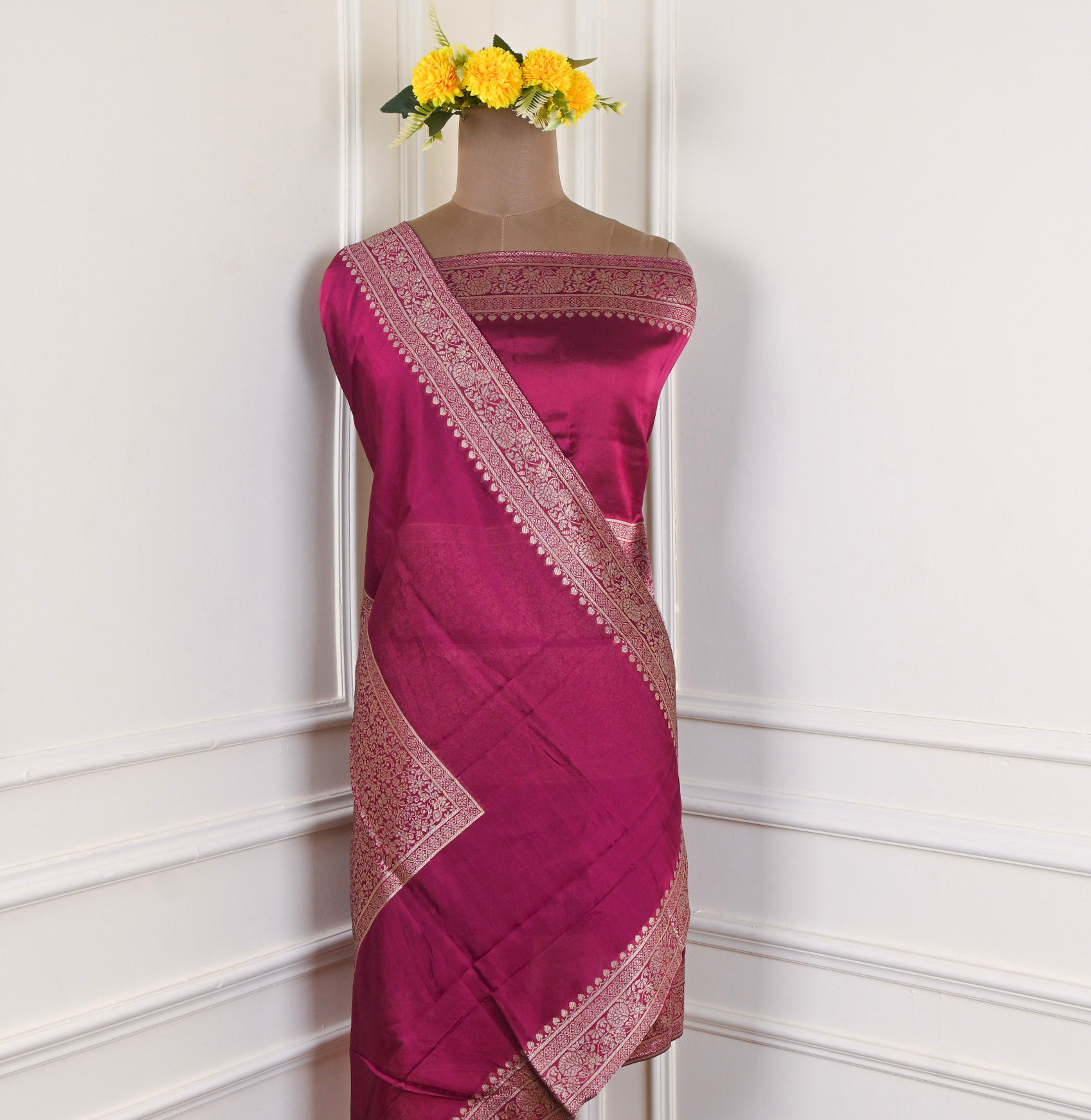 Banarasi Magenta Unstitched Suit