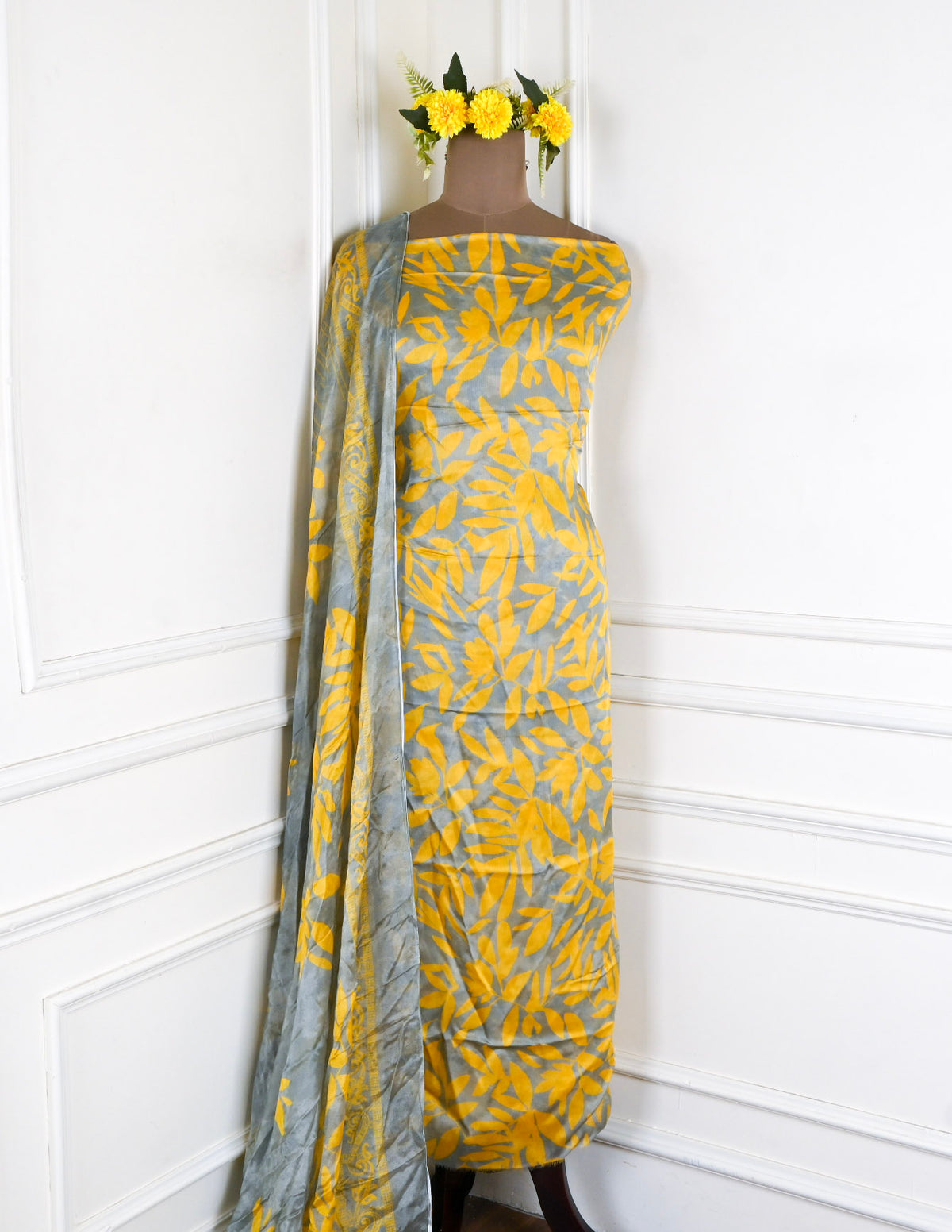 Chinon Yellow Unstitched Suit