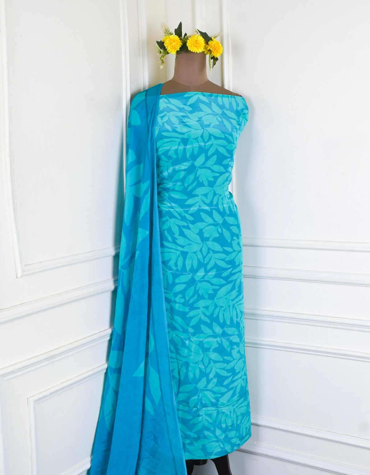 Crepe Sky Blue Unstitched Suit