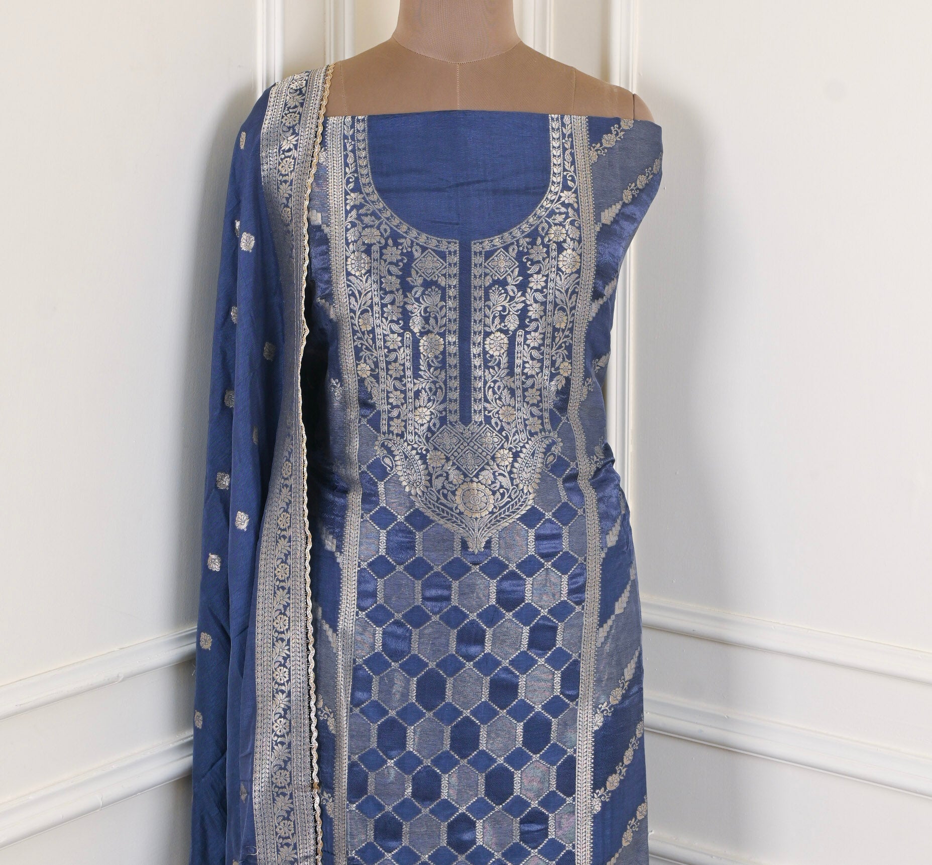 Banarasi Blue Unstitched Suit