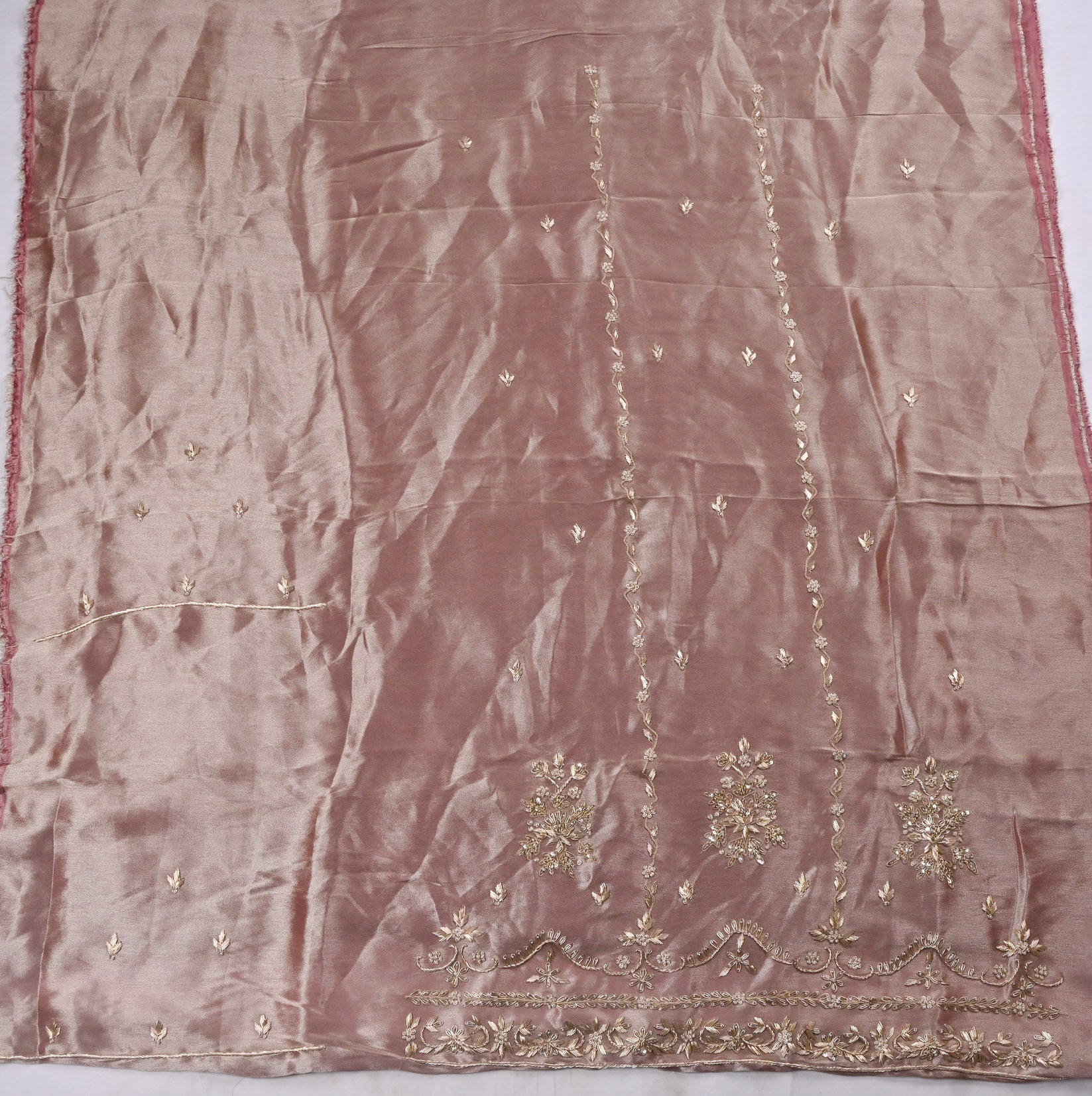 Giraffe Shimmer Pink Unstitched Suit