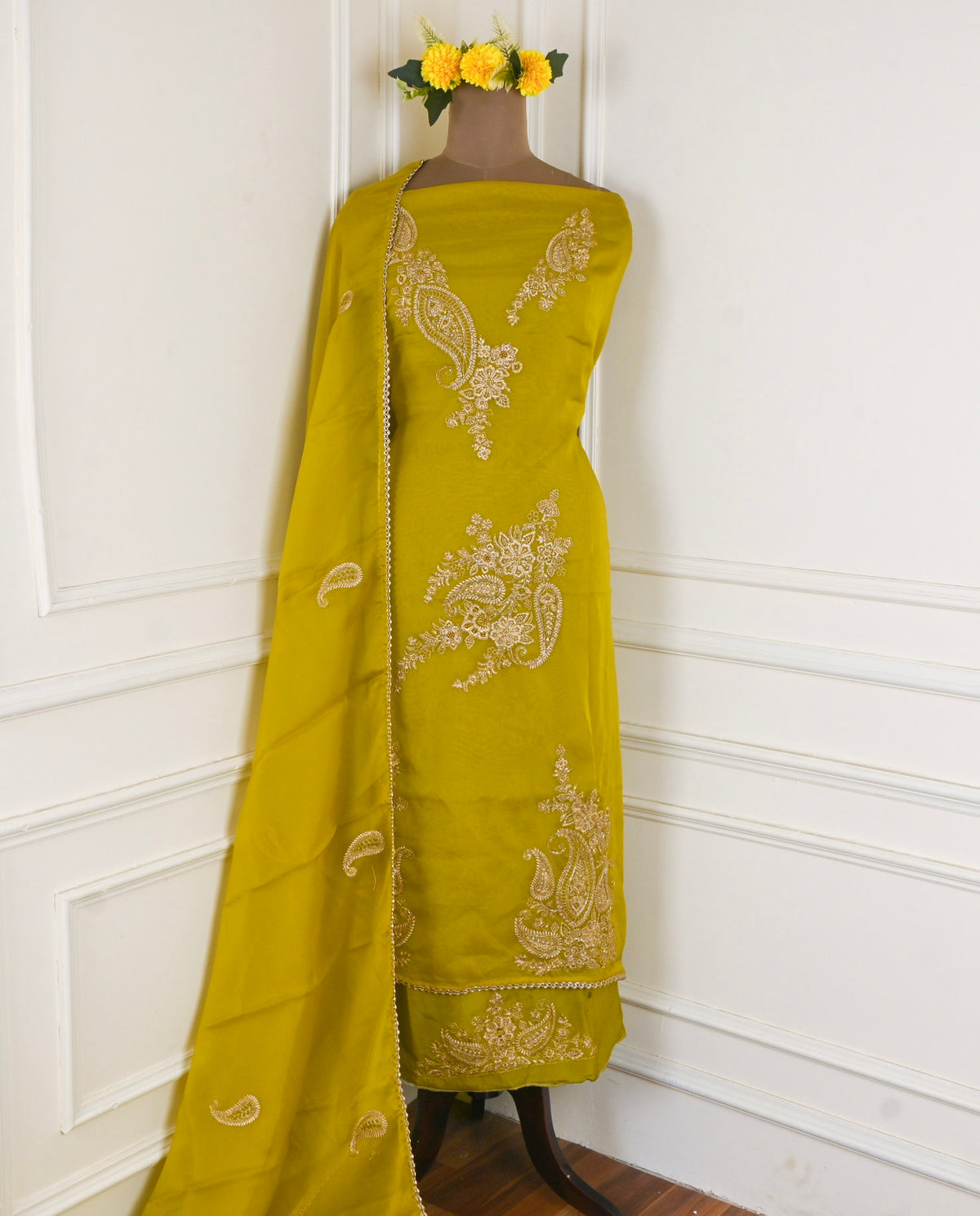 Organza Mehandi Unstitched Suit