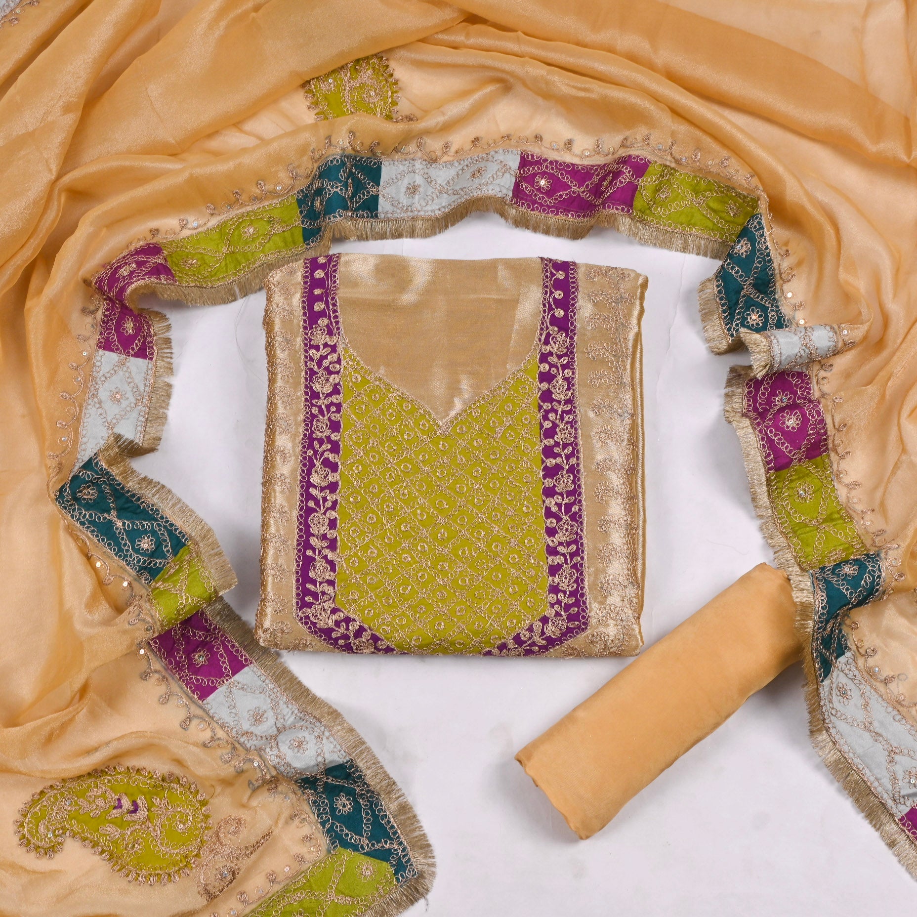 Giraffe Shimmer Yellow Unstitched Suit
