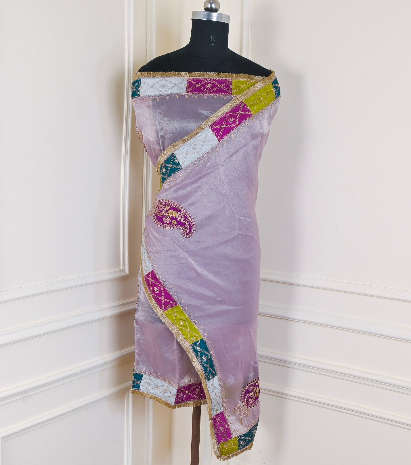 Giraffe Shimmer Lavender Unstitched Suit