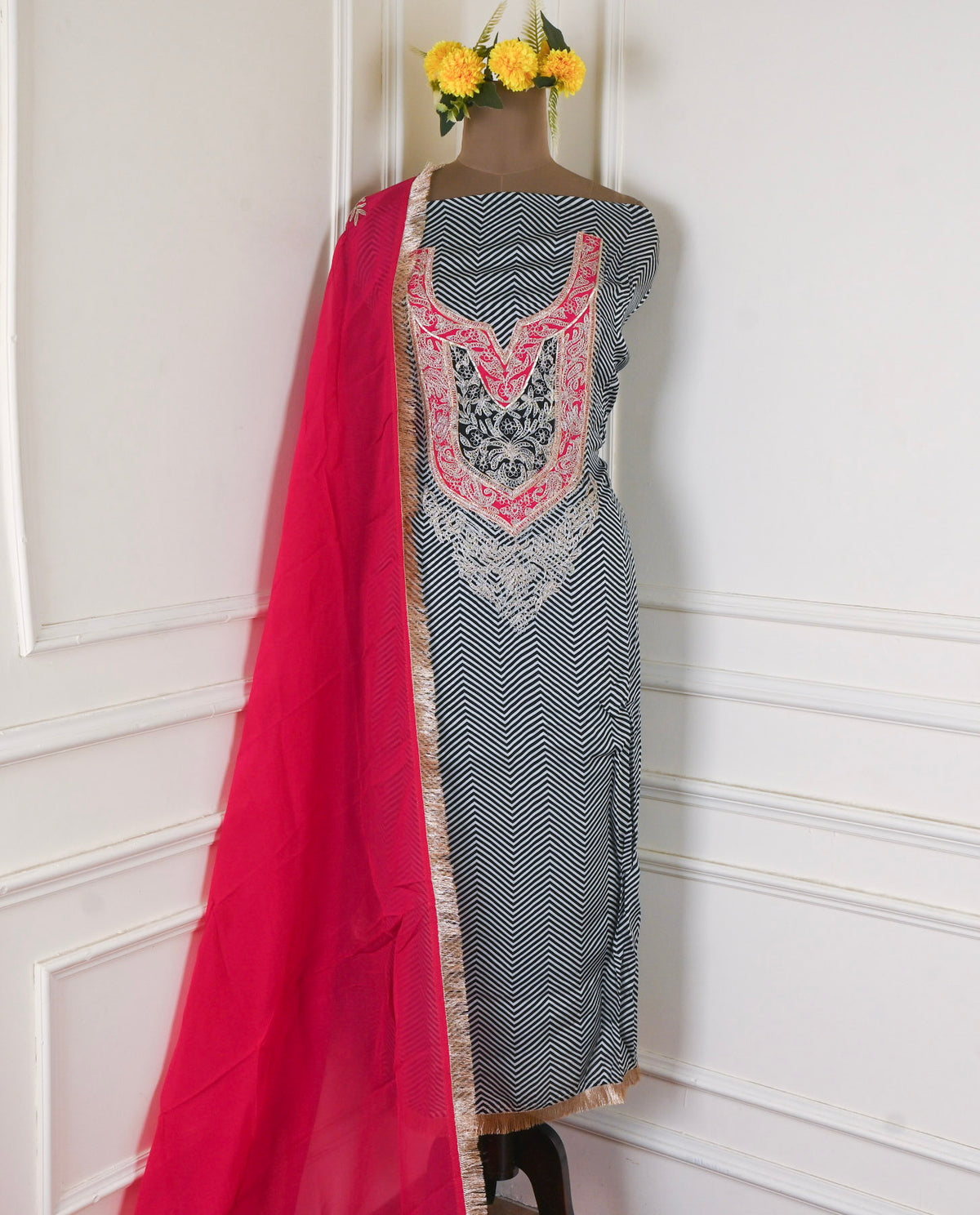 Organza Black & Magenta Unstitched Suit