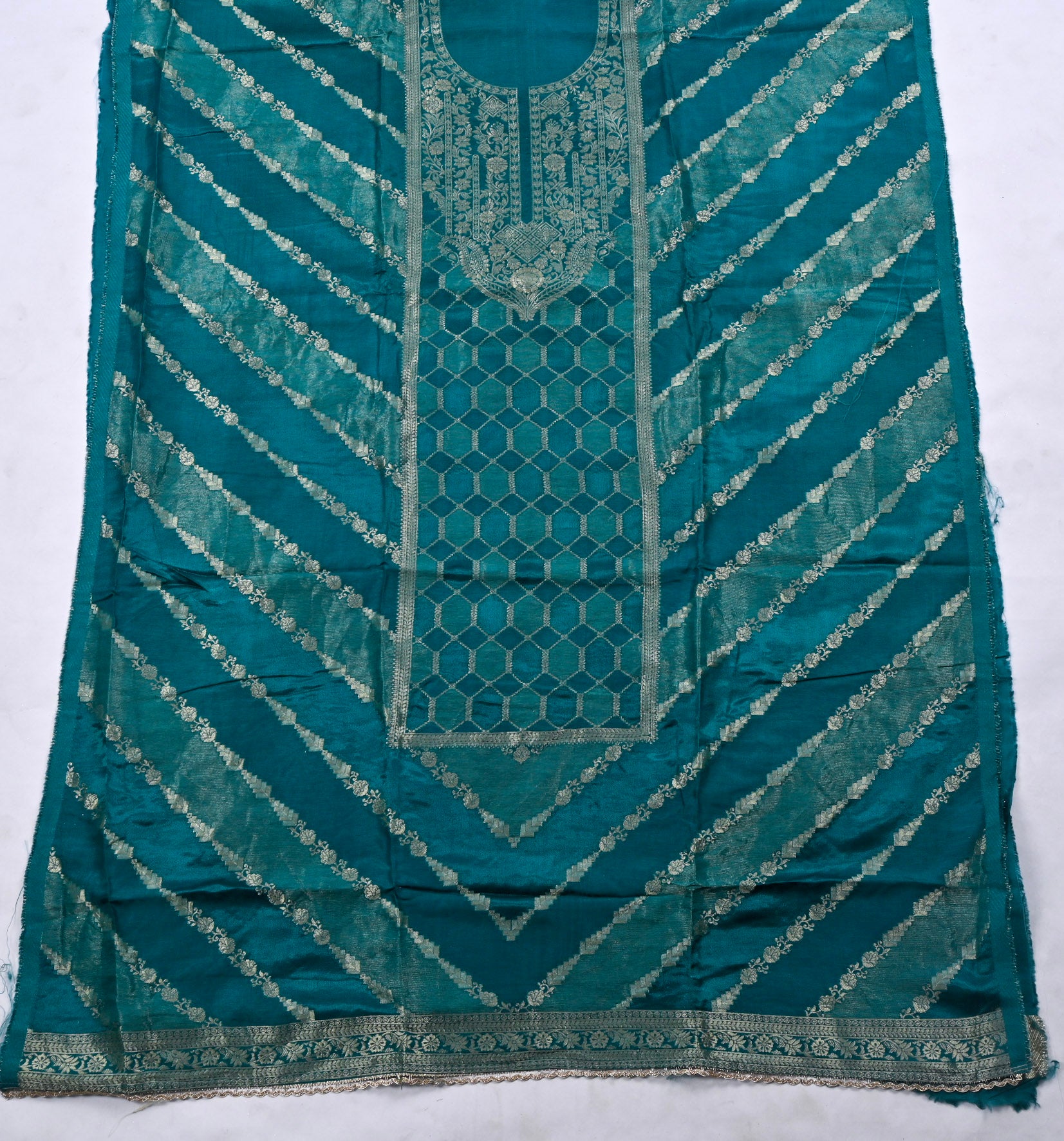 Banarasi Ferozi Unstitched Suit
