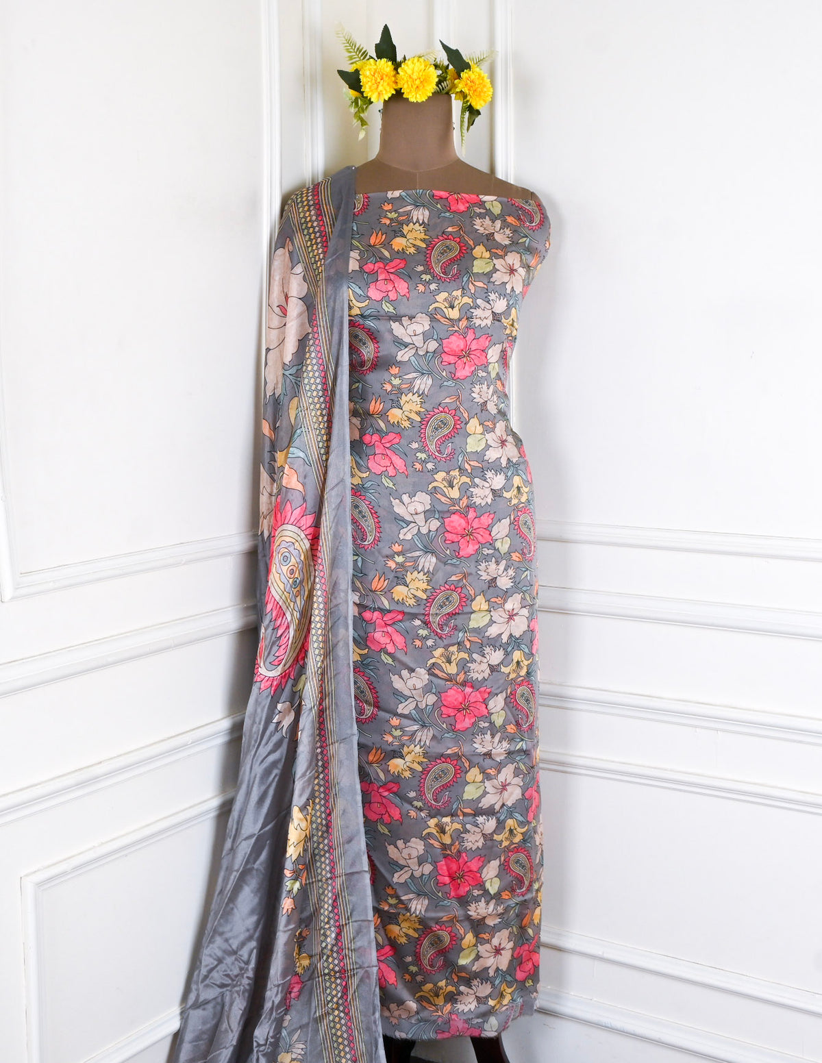 Chinon Grey Unstitched Suit