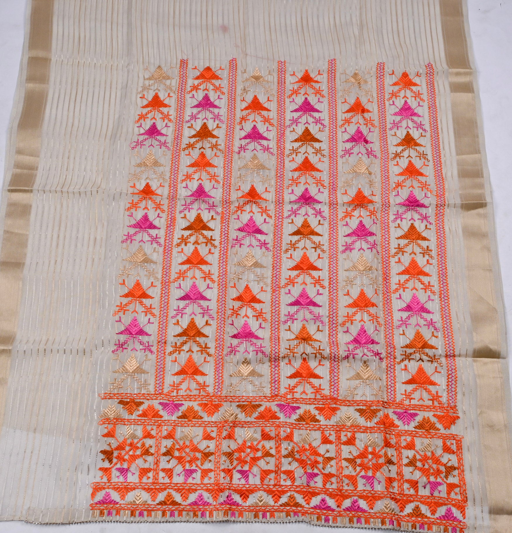 Shimmer Golden White Unstitched Suit