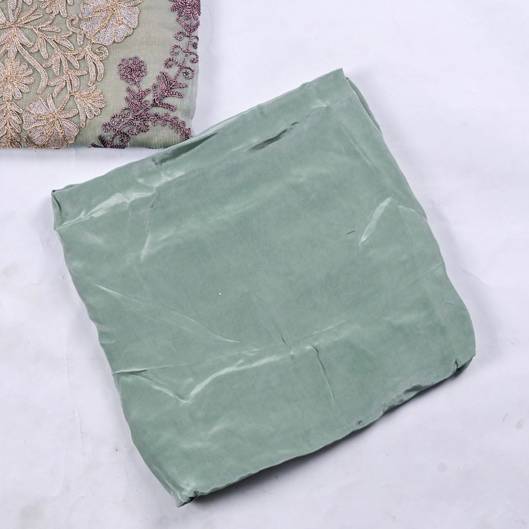 Crush Shimmer Pista Green Unstitched Suit