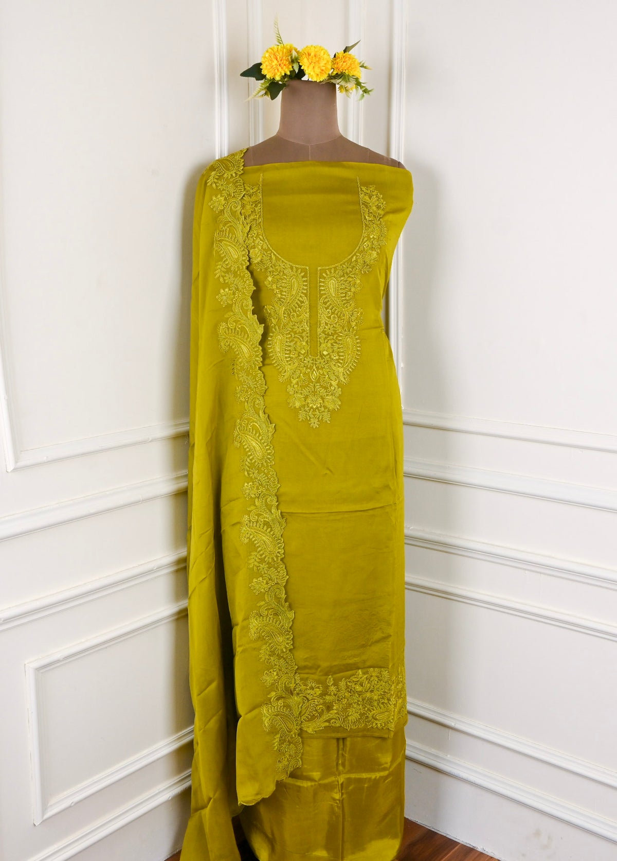 Organza Mehandi Unstitched Suit