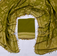 Crepe Green Unstitched Suit