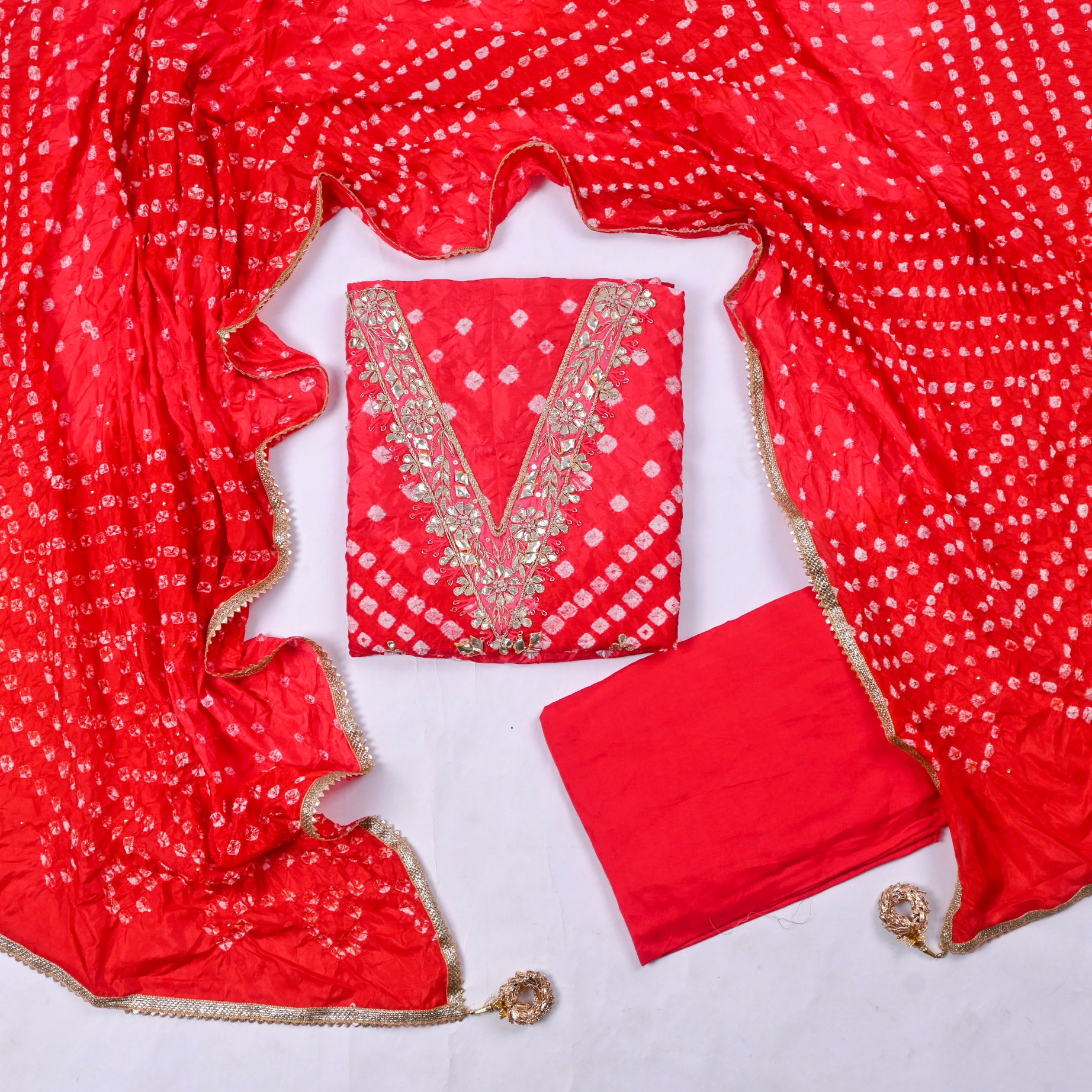 Muslin Red Unstitched Suit