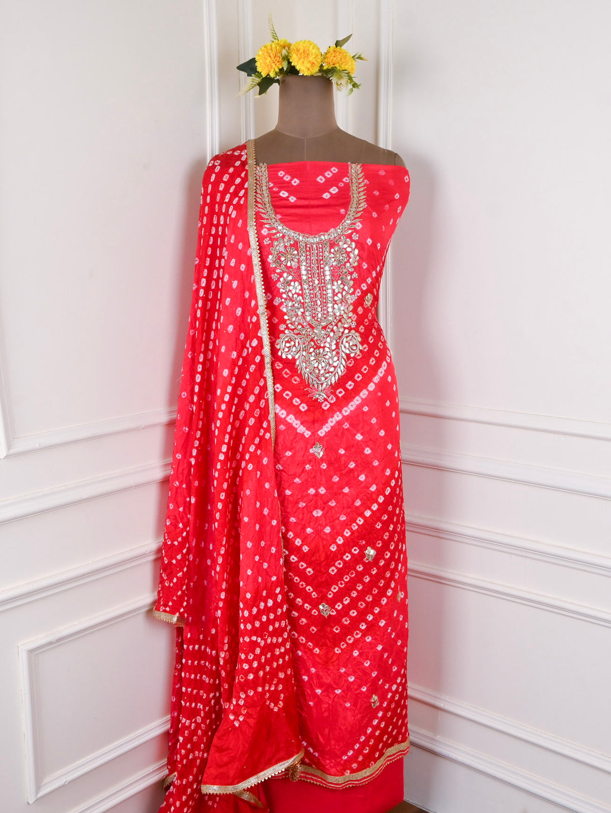 Muslin Red Unstitched Suit