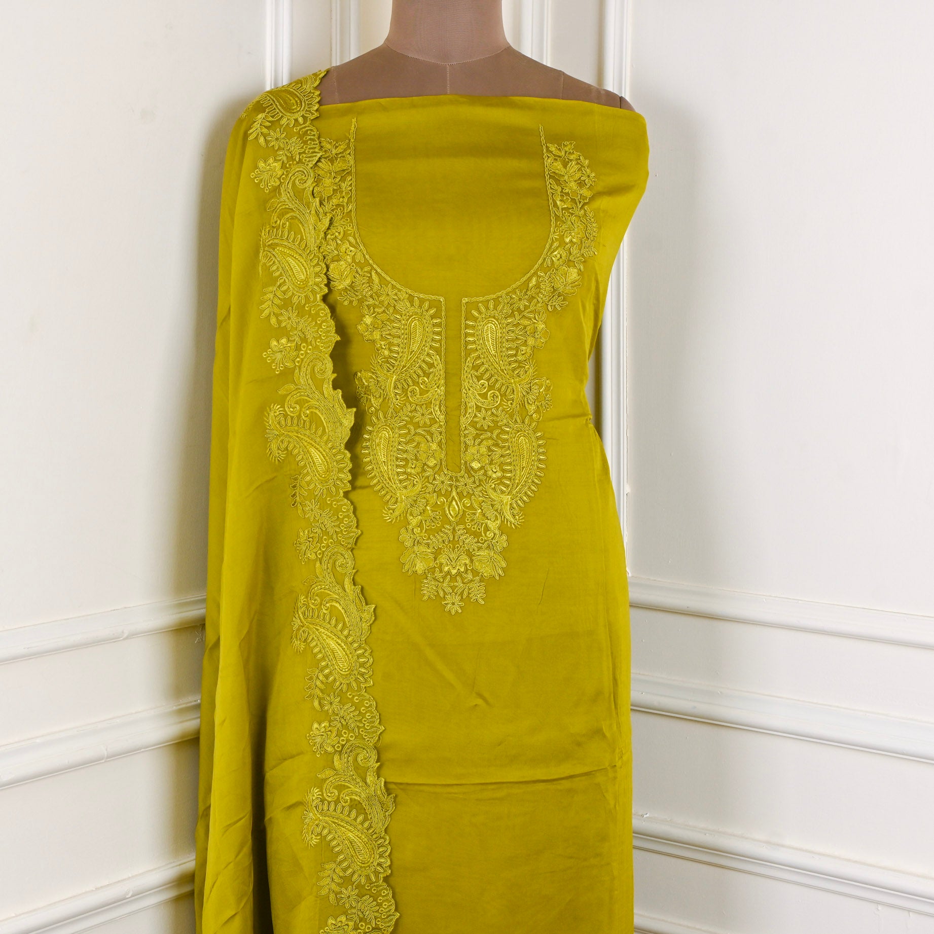 Organza Mehandi Unstitched Suit