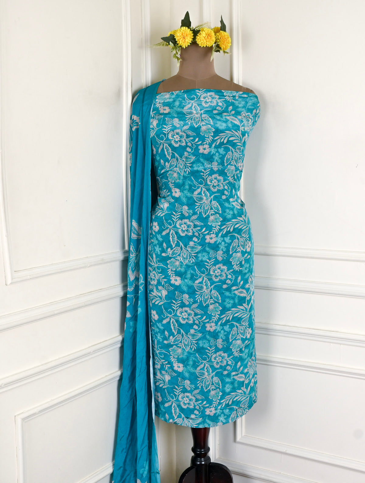Crepe Sky Blue Unstitched Suit
