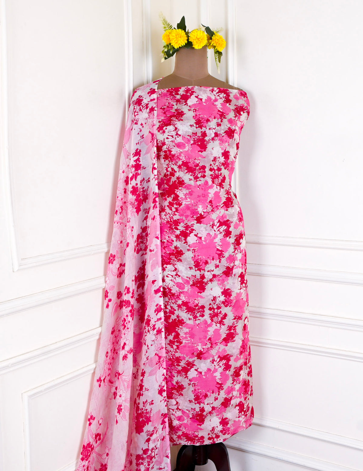 Kashmiri Cotton Check Pink Unstitched Suit