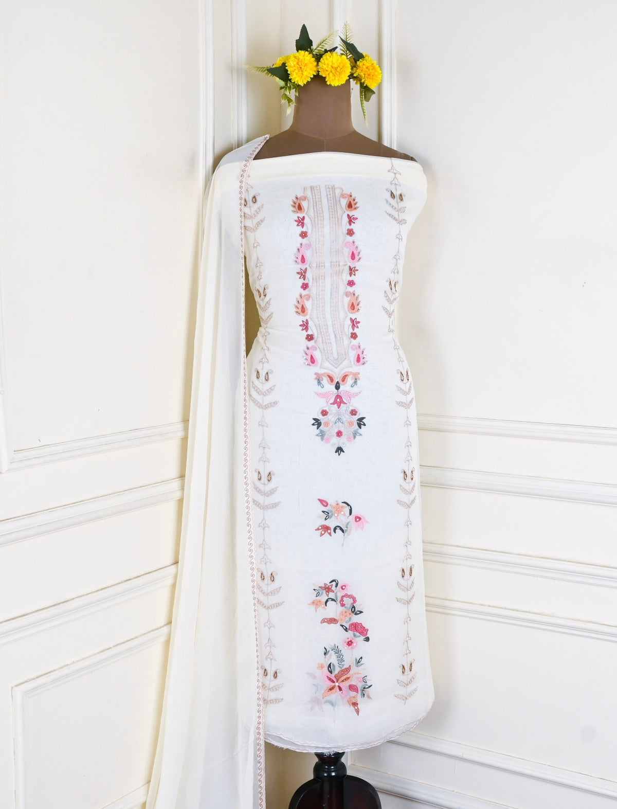 Georgette White Unstitched Suit