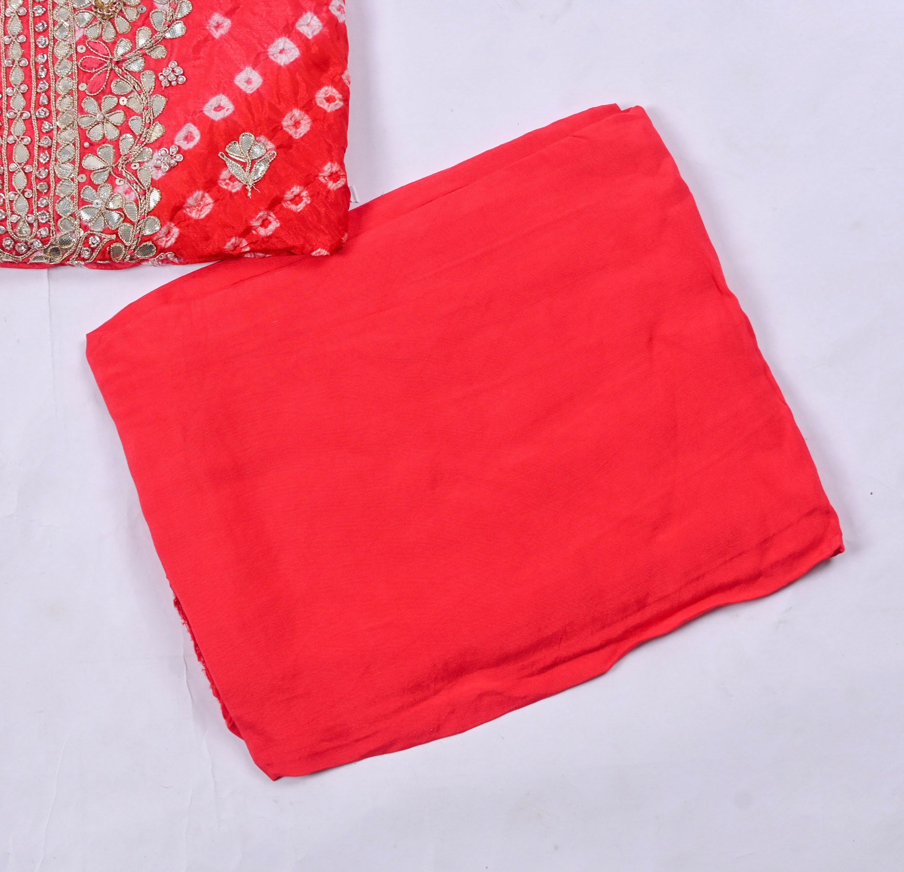 Muslin Red Unstitched Suit