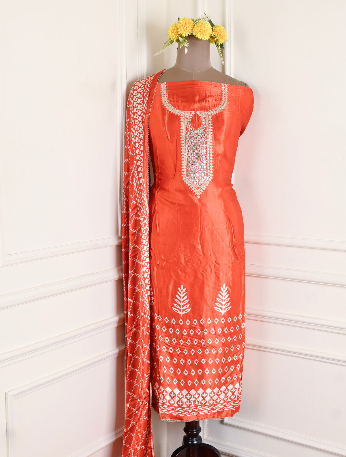 Gavadin Silk Orange Unstitched Suit