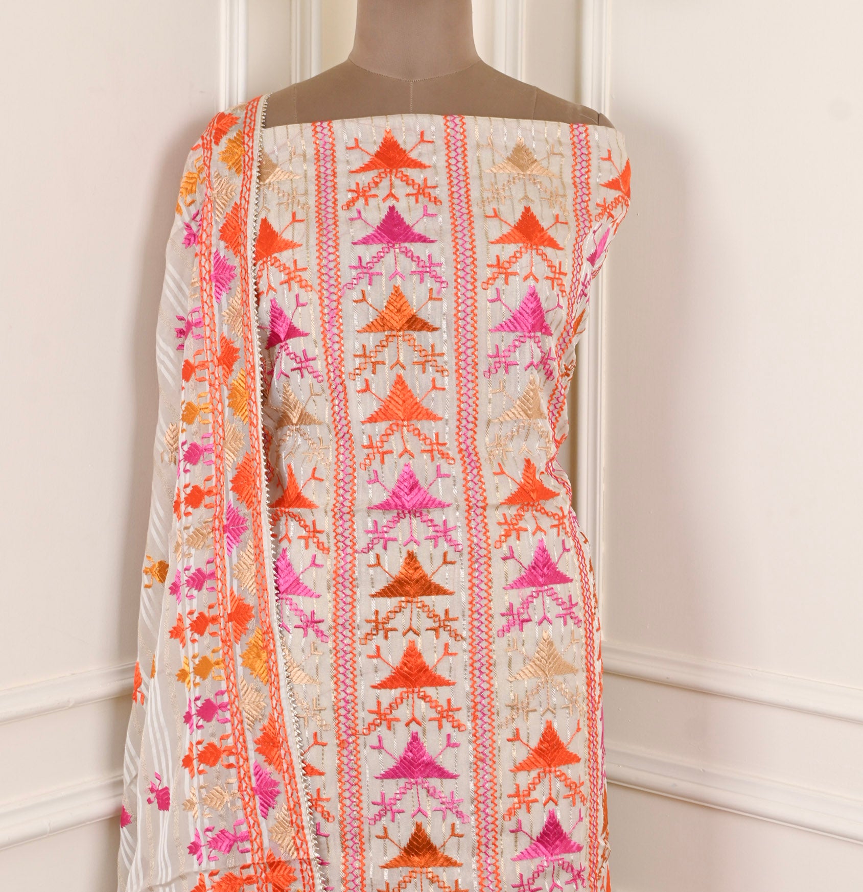 Shimmer Golden White Unstitched Suit
