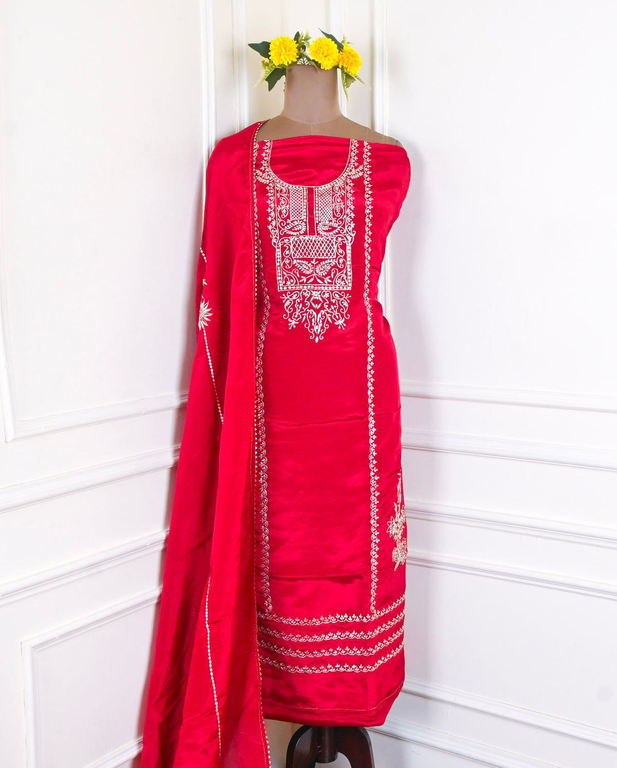 Crepe Red Unstitched Suit