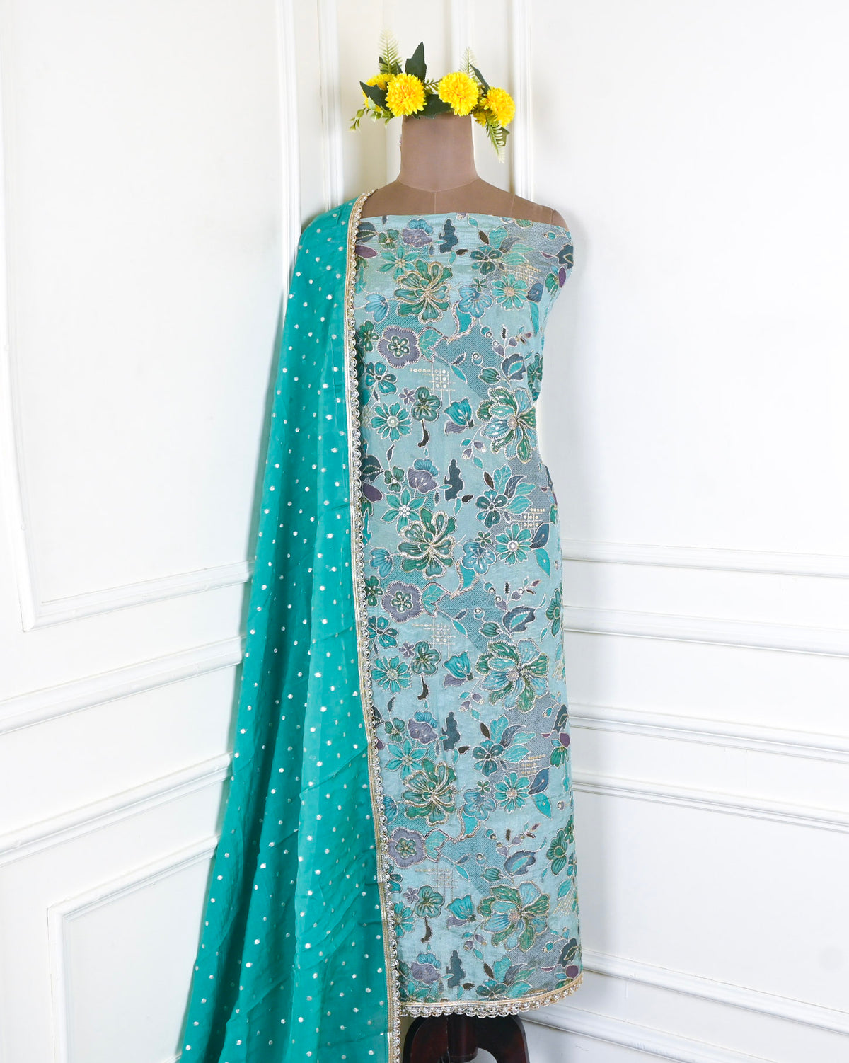 Shimmer Ferozi Unstitched Suit