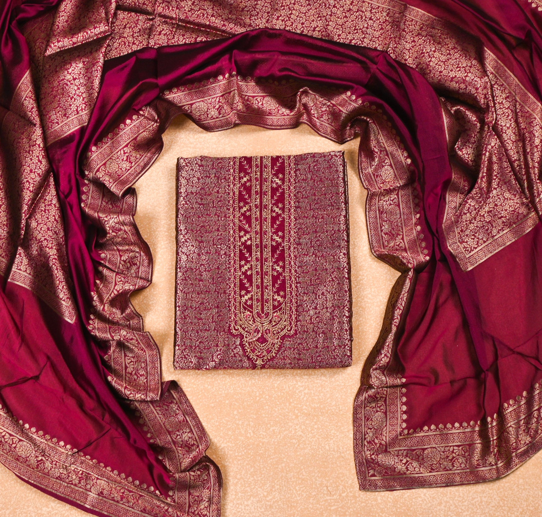 Banarasi Magenta Unstitched Suit