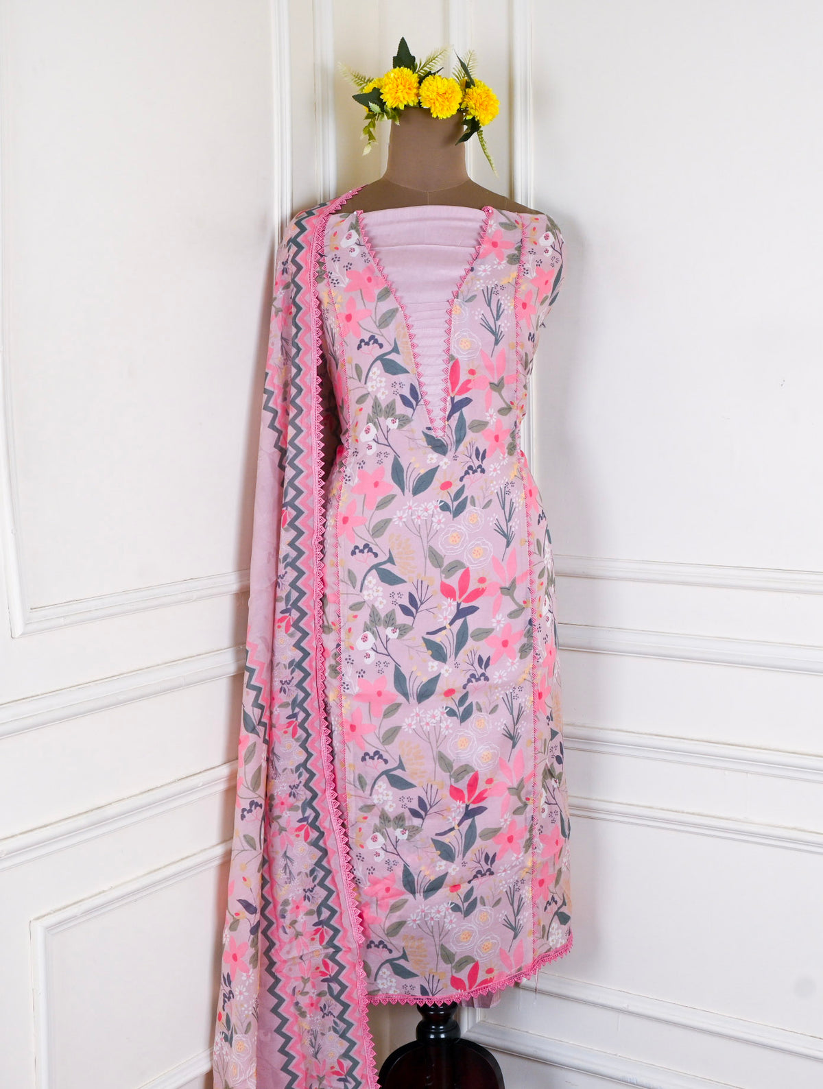 Muslin Rose Peach Unstitched Suit