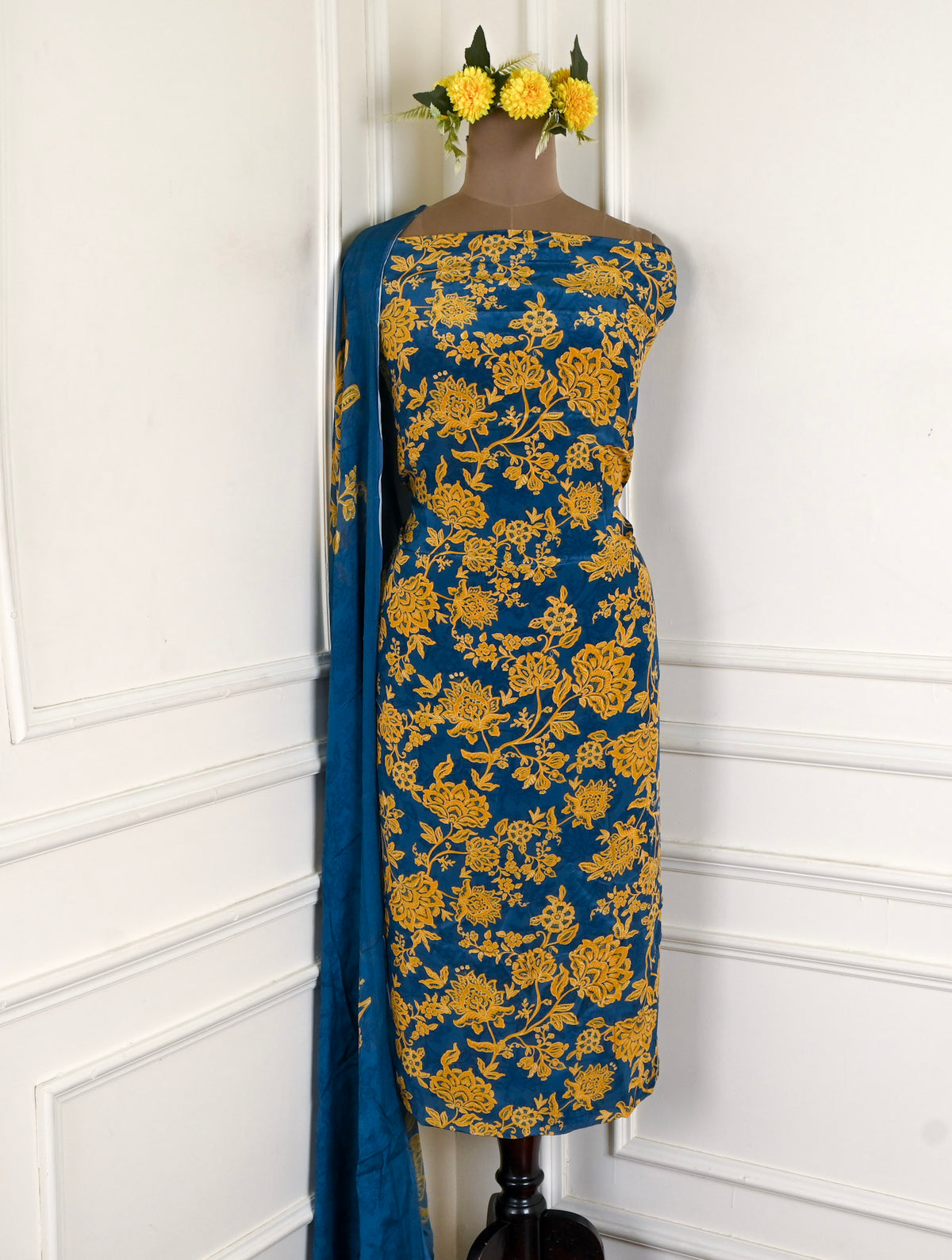 Crepe Blue Unstitched Suit