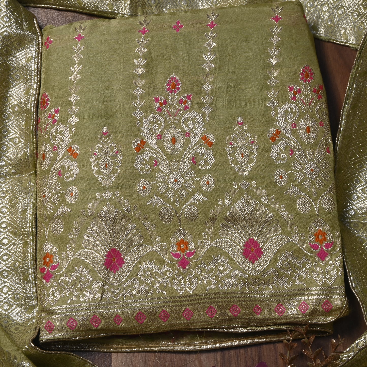 Banarasi Green Unstitched suit