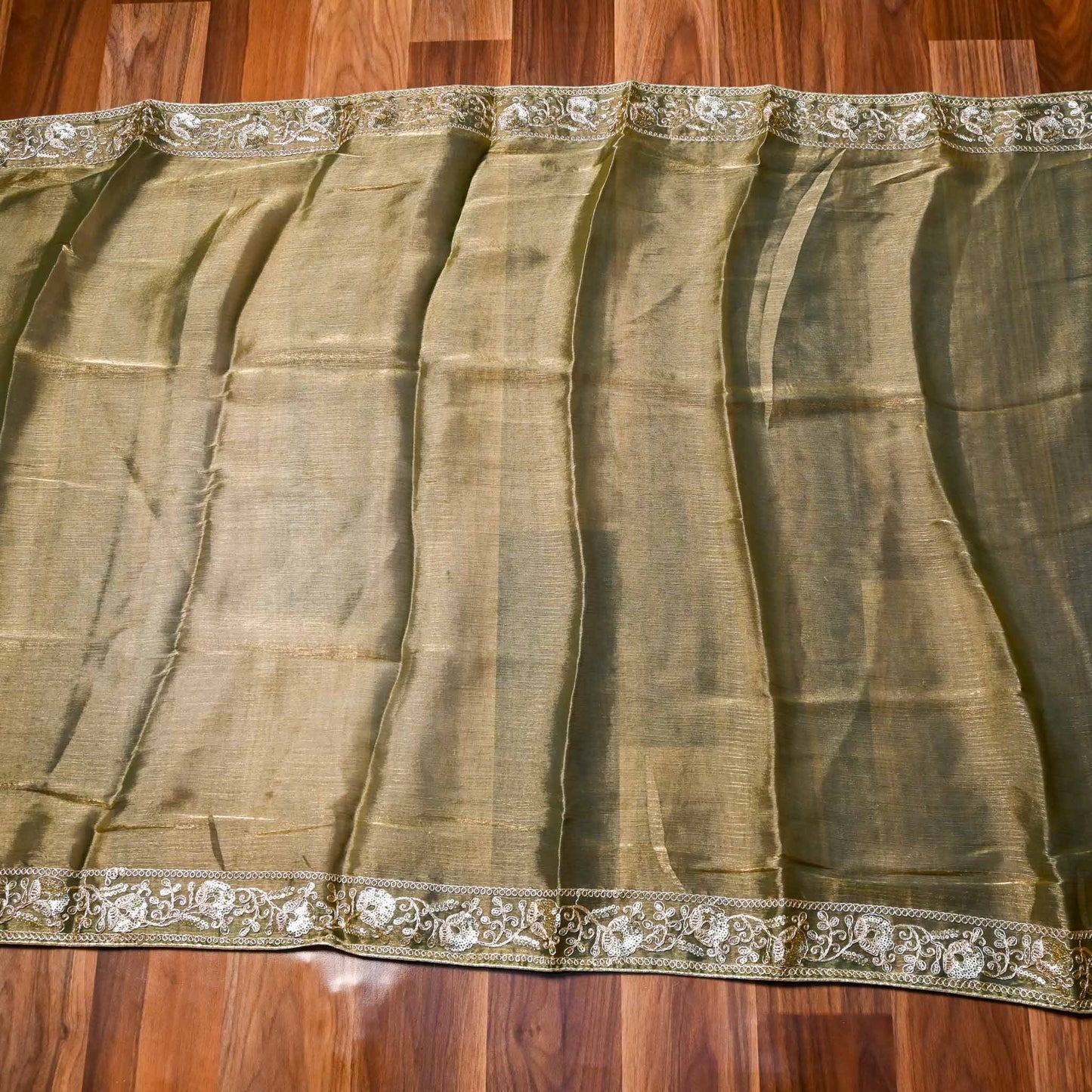 Shimmer Green Unstitched suit