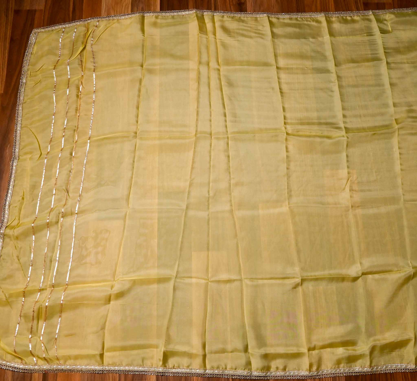 Shimmer Yellow unstitched suit