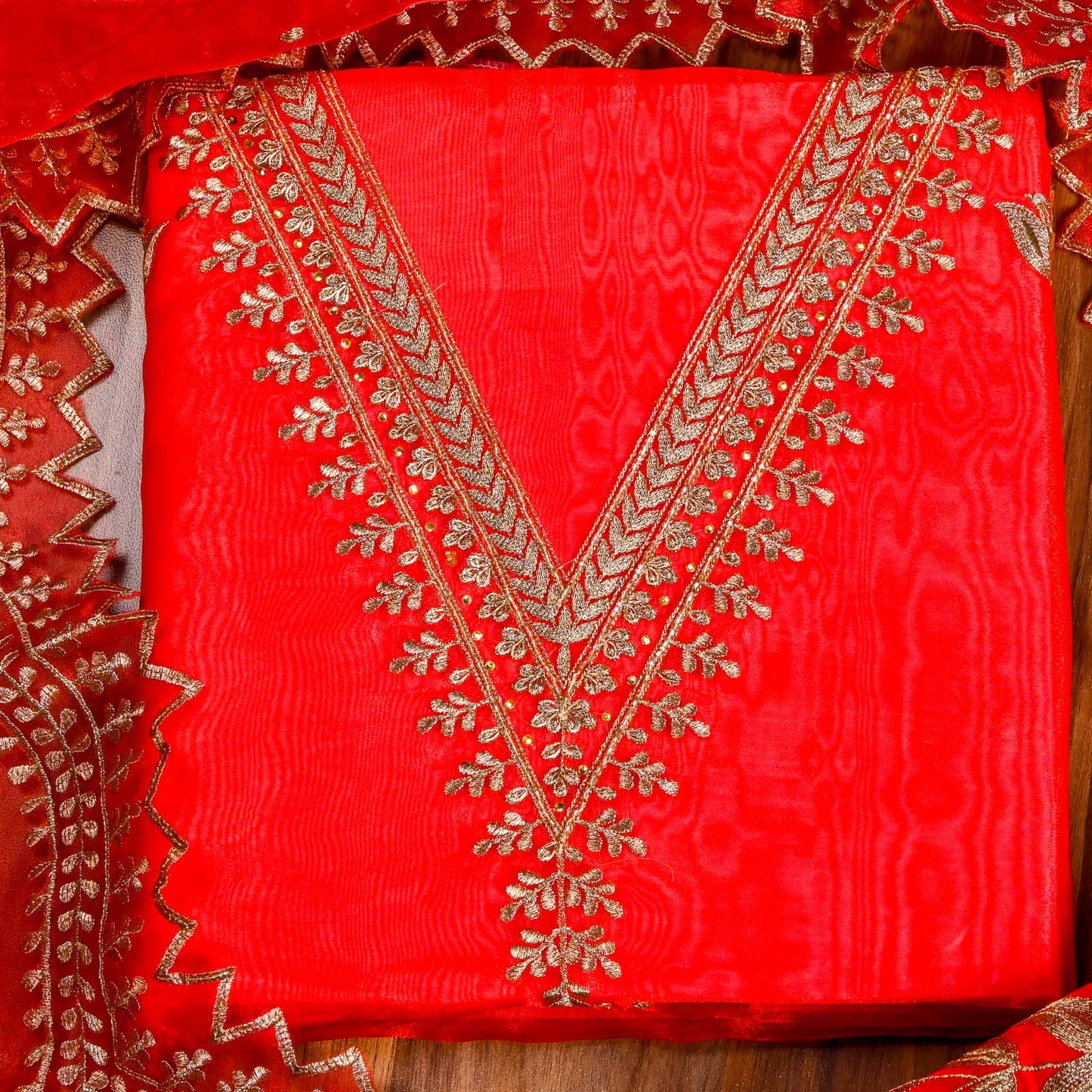 Shimmer Red unstitched suit