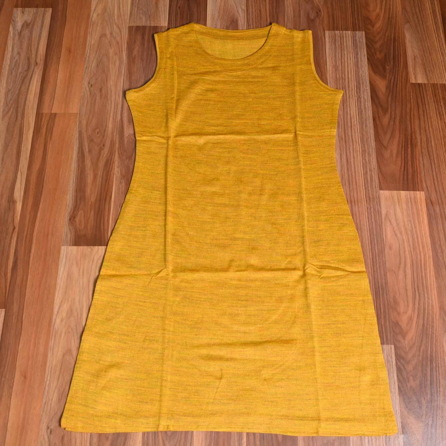 Readymade Woolen yellow suit