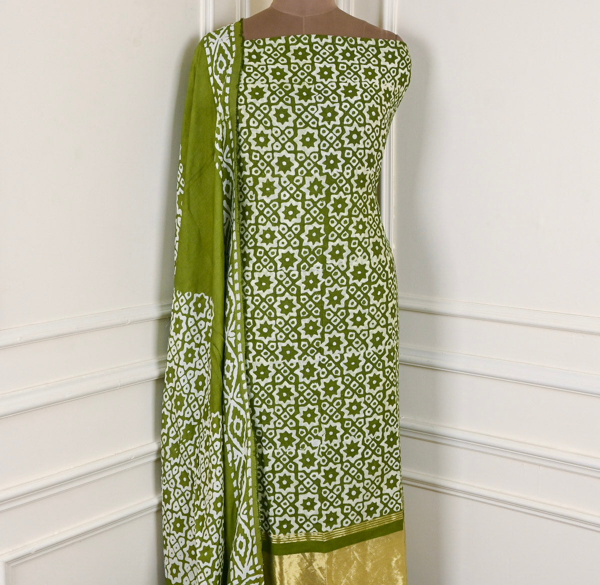 Cotton Green Unstitched Suit