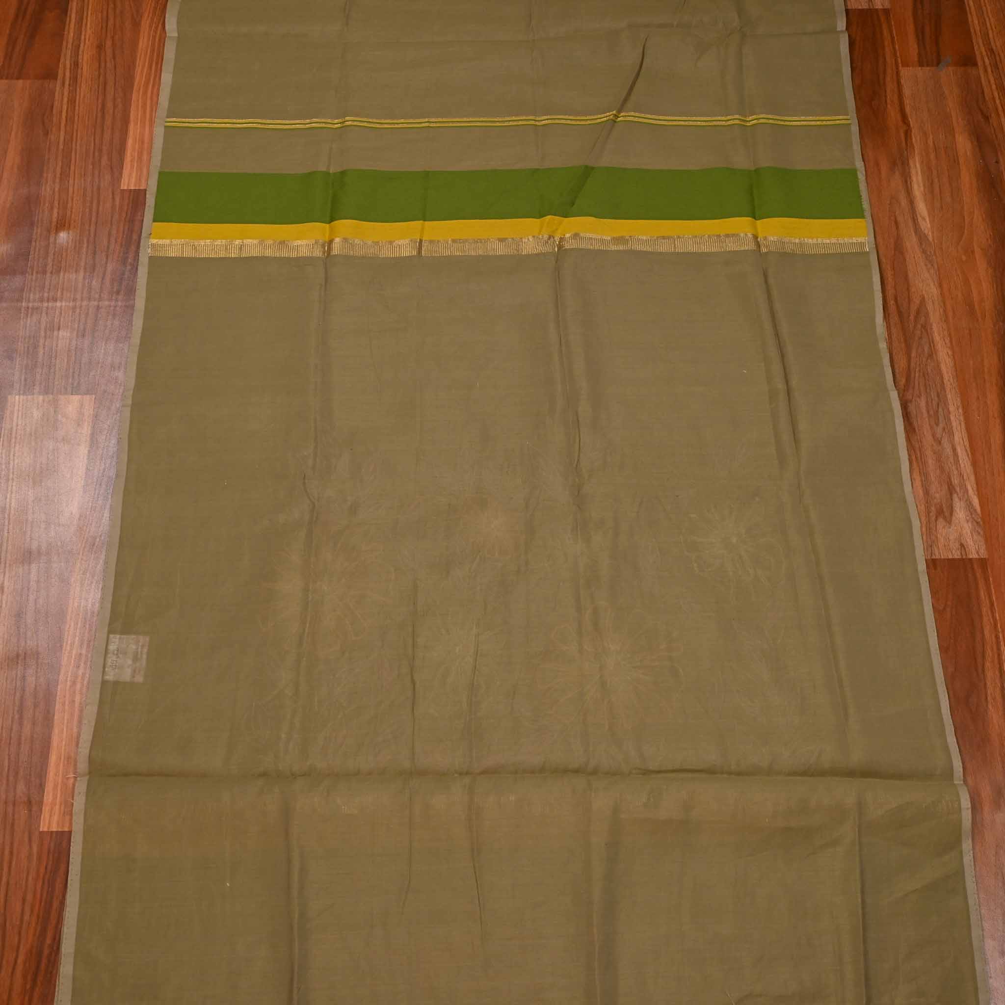 Mul Cotton Green Unstitched Suit
