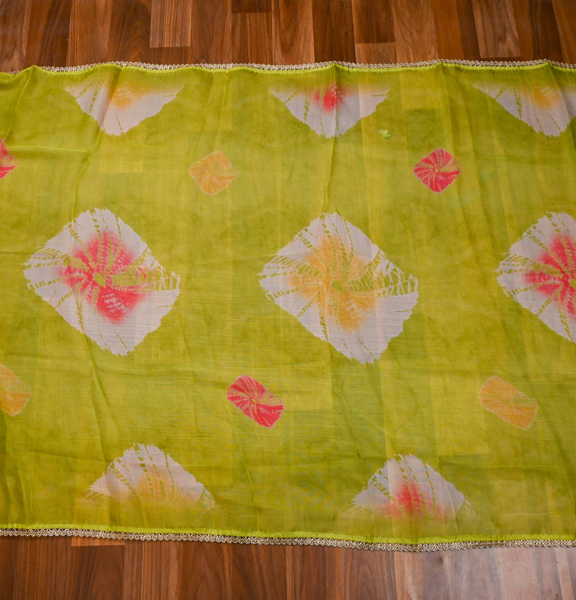 Burberry Parrot Unstitched Suit