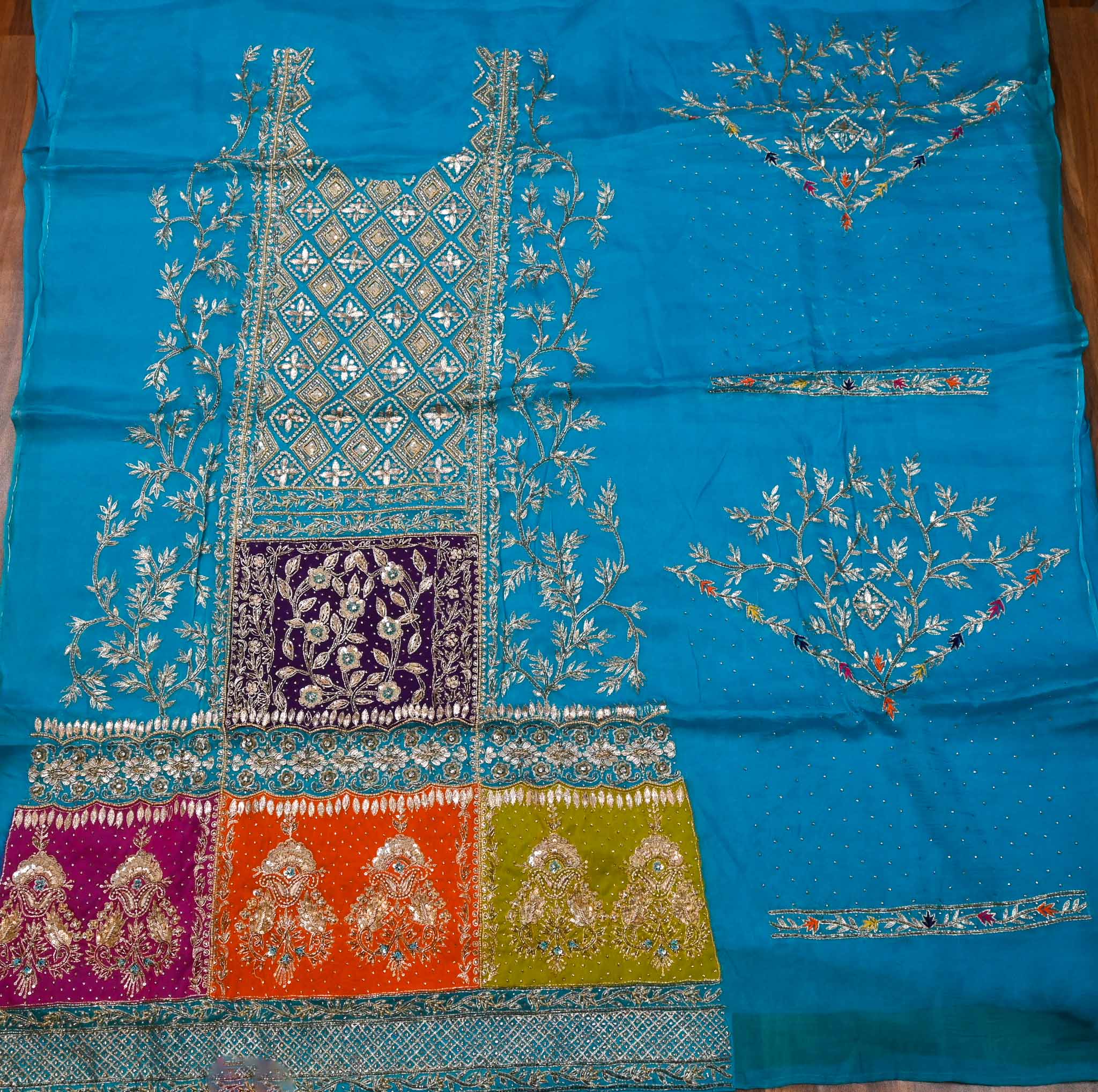 Organza Ferozi Unstitched Suit
